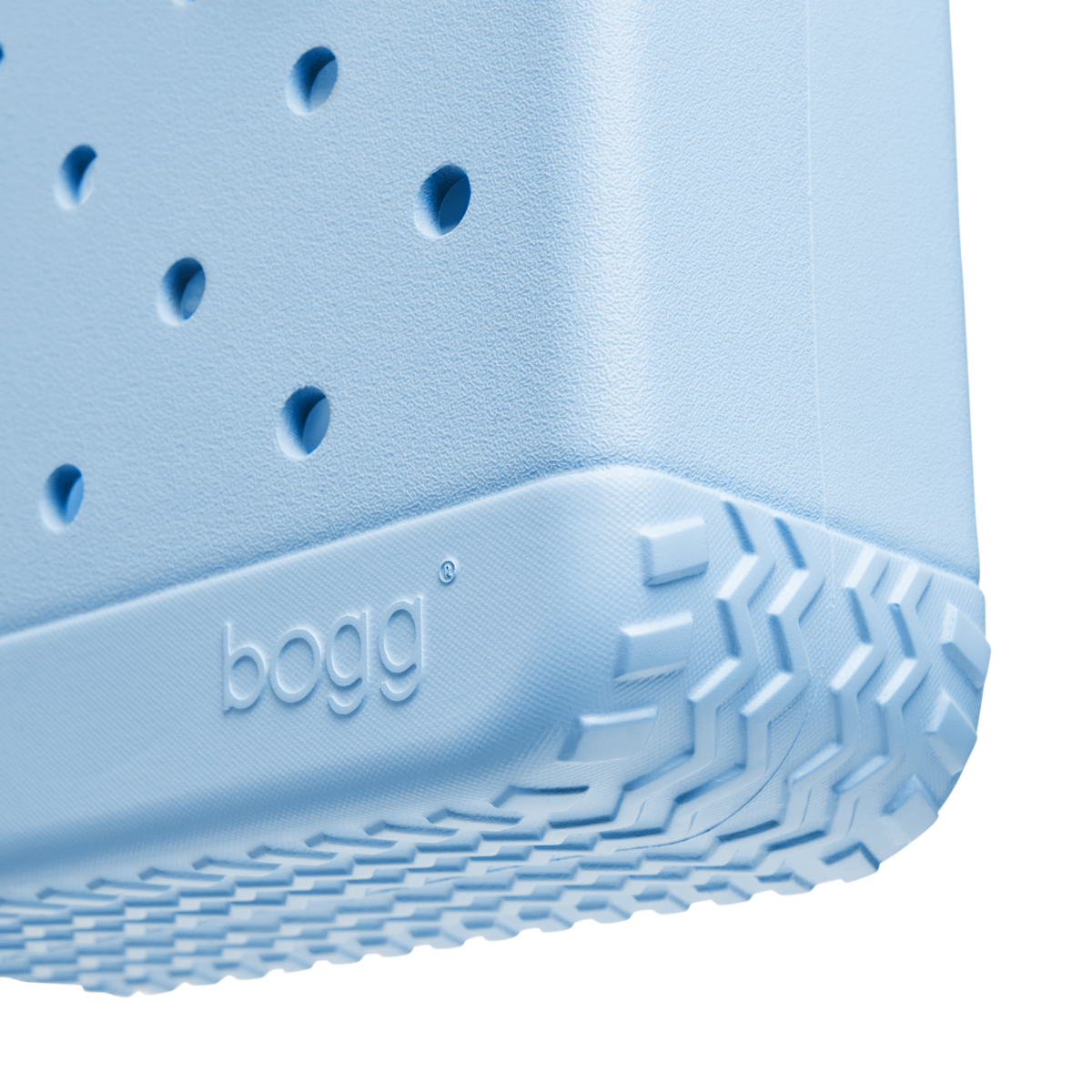 cloudinary__boggbag-ecom__image__upload__BITTY02_BKY01_E__cld.png
